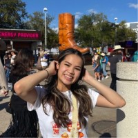 UHD Marilyn Davies College of Business Career Center Employee Vivian Vo's profile photo