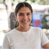 Juliana Gómez Email & Phone Number