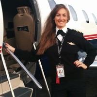 Wheels Up Private Jets Employee Elizabeth Reuter's profile photo