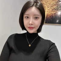 Hilton San Francisco Financial District Employee Chloe Zhao's profile photo