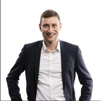 Raphael Vogt Email