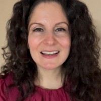 Vicki Hoffman Email & Phone Number