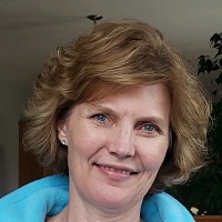 Susie Gates Email & Phone Number
