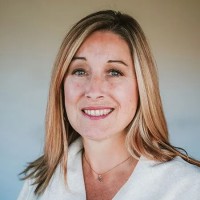 Elizabeth Comeaux Email & Phone Number
