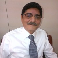 Sunoida Solutions Employee Zubair Chamadia's profile photo