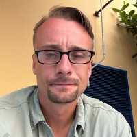 Christopher Barrus Email