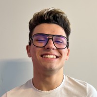 Flarr Employee Tristan Molina's profile photo