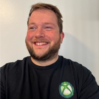 XBOX Employee Derek Stiles's profile photo