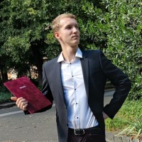 Tamás Kántor Email