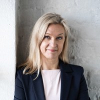 Pirjo Huttunen Email