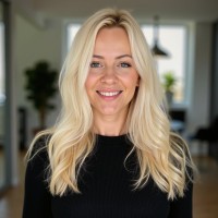 Amela Bozic Email