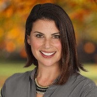RE/MAX Shoreline Employee Sara Frajnd's profile photo