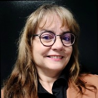 Ariane Brown Email & Phone Number