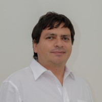 Roberto A. Email