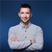 Lukas Egger Email