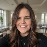 Amanda Kivett Email & Phone Number