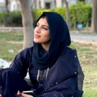 Focused Employee Alisha Azam's profile photo