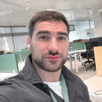 Bookinguru Employee Oscar Isern's profile photo