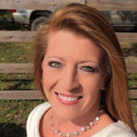 Walzel Properties, LLC Employee Robin Hopper's profile photo