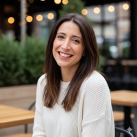 Civis Analytics Employee Laura Belmont's profile photo