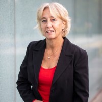 Inge Bakker Email