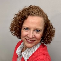 Lisa Cunningham Email & Phone Number