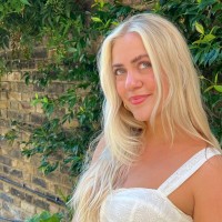 Anika Leitl Email
