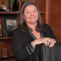 ICNE, Insurance Center of New England Employee Lynda Gordon's profile photo