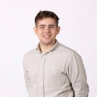 Marcus Larsen Email