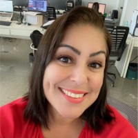 Flávia Cabral Email
