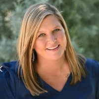 Lauren Izard Email & Phone Number