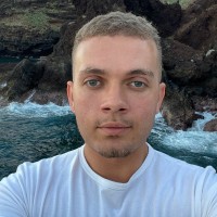 Christopher Viveiros's profile photo