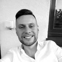 Starhive Employee Andreas Larson's profile photo
