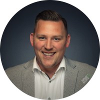 Bob van Hoven Email & Phone Number