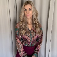 Professional Beauty Systems Employee Laura Watt's profile photo