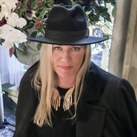 Kenneth Cole Productions Employee Steffanie Gillstrap's profile photo