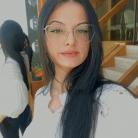 Dois Cunhados Hortifruti Employee Marília Arantes's profile photo