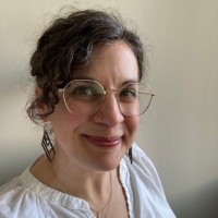 Jennifer Valente Email