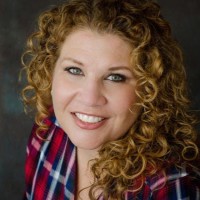 Self Employee Julie Dicaro's profile photo