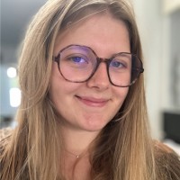 Romane Caron Email