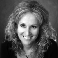 Royale Real Estate Employee Marylisa Currie's profile photo