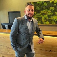 Petr Opluštil Email
