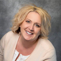 Assured Quality Title Company Employee April Bonderer's profile photo