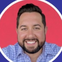 Hyro Employee Charles Bloom's profile photo