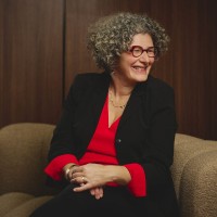ESSEC Alumni Employee Perrine Bismuth's profile photo