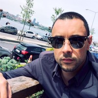 Ralph Roos Email