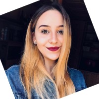 Adéla Dvořáková Email
