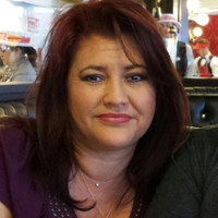 Yolanda Navarro Email & Phone Number