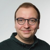 Georg Götz Email