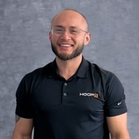 Erik Vasquez Email & Phone Number